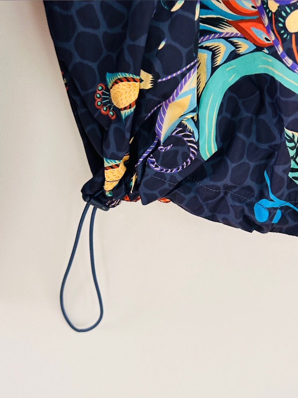 Johnny Was Active Seabrock Windbreaker Jacket Navy Blue Floral Birds Size XS - Picture 10 of 14